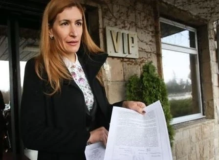 Ангелкова с нотариален акт в ръка: Поела съм риск с апартамент на груб строеж 