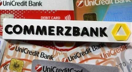 UniCredit подготвя оферта за Commerzbank
