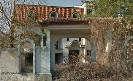 Ангелкова: Имам парцел до Киноцентъра, къщата е неизползваема 