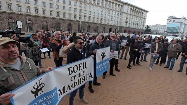 „Галъп“: 55% от хората смятат, че в „Апартаментгейт“ има и морален, и законов проблем