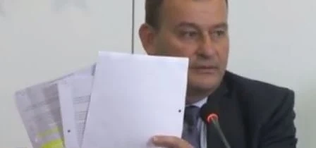 Кметът на Сливница Васко Стоилков осъди Корнелия Нинова за клевета