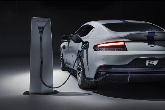 Aston Martin приема поръчки за електрическия автомобил 