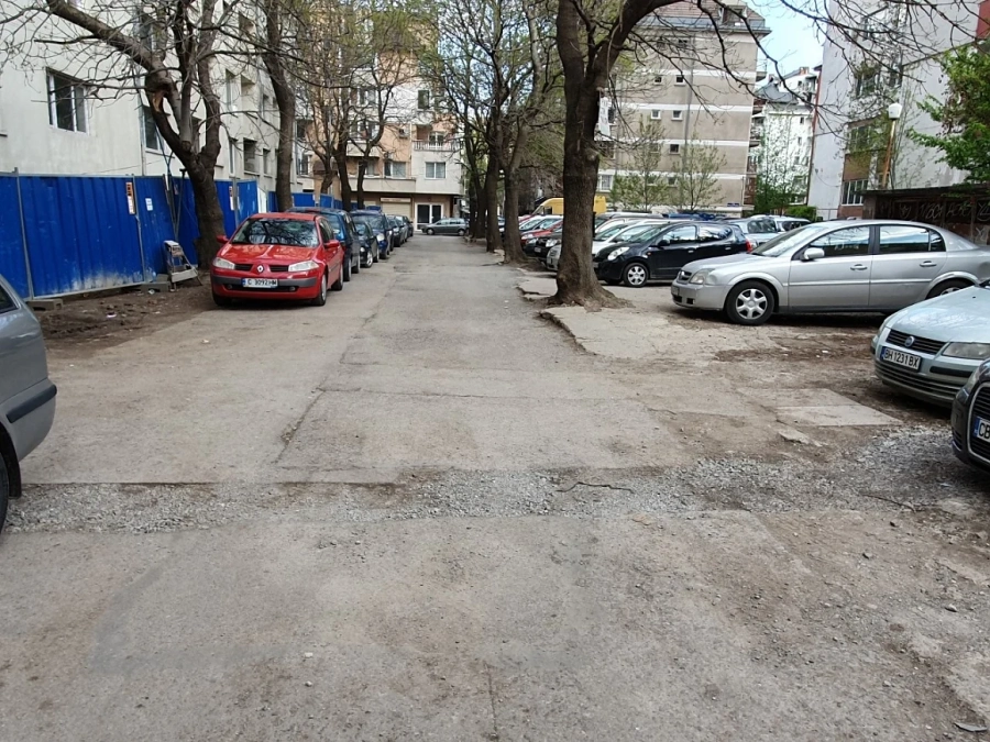 Кметът на Красно село да глоби за разкопаване на улици