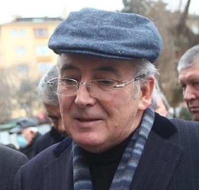 Погребват малката Еджрин, загинала в тежката катастрофа с Местан
