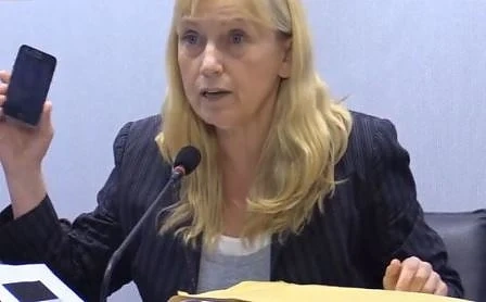 Елена Йончева ще даде оригиналния запис от „Ало, Банов съм” на спецпрокуратурата