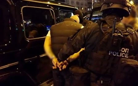 Задържаха 9 души за трафик на хора за сексуална експлоатация (СНИМКИ)