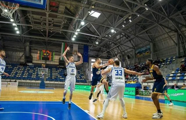 Берое (Стара Загора) победи Балкан (Ботевград) с 92:84 