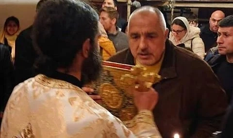  Премиерът Борисов в Дивотинския манастир за Великден