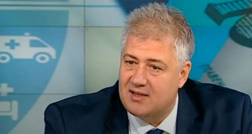 Проф. Асен Балтов: Има прекалено много болници в България