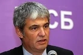 КНСБ: Продавачка трябва да взема 1600 лева заплата