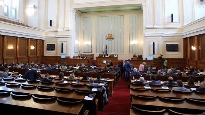 НС прие на второ четене Закона за мерките срещу изпирането на пари