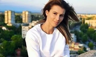 Цвети Пиронкова пусна кадри с топка 