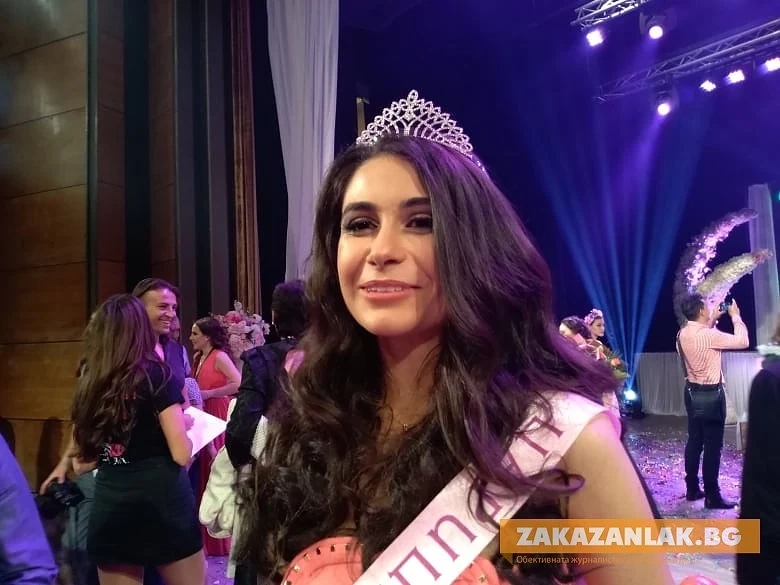 Математичка е Царица Роза 2019 на Казанлък