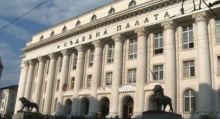 Отцепиха района на Съдебната палата в София заради сигнал за бомба