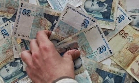 Все повече са малките кредити у нас 