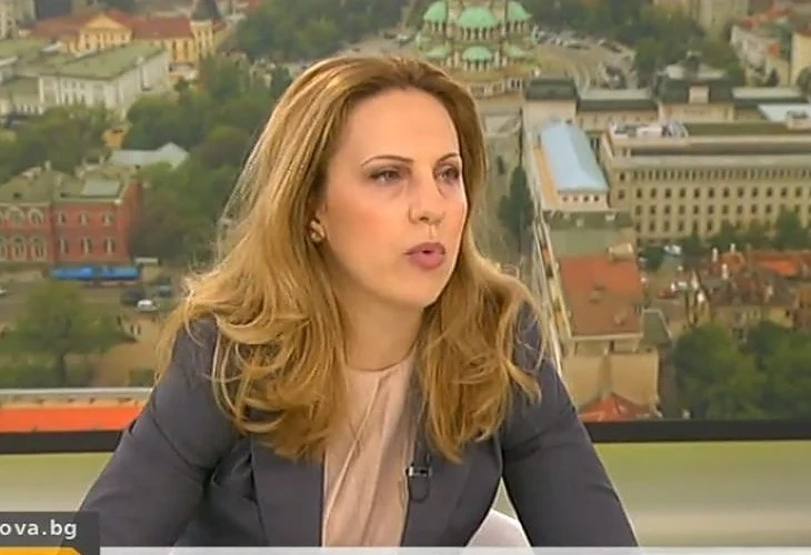 Вицепремиерът Николова: Работна група ще изготвя визия за нова демографска политика у нас 