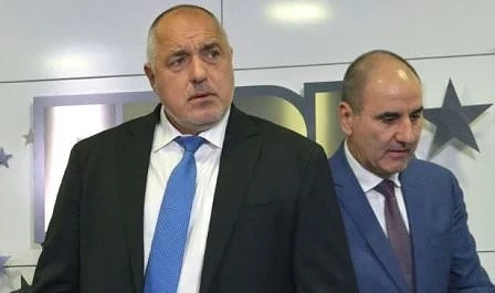 Цветанов си отива. А Борисов ще става още по-бял