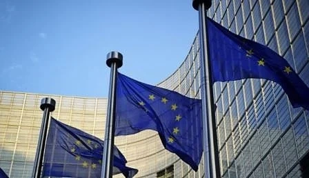 ЕК видя проблеми с банки, застрахователи, държавни фирми и пране на пари у нас