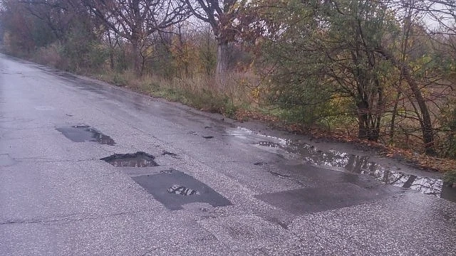 Започва ремонт на моста до Баня, Карловско