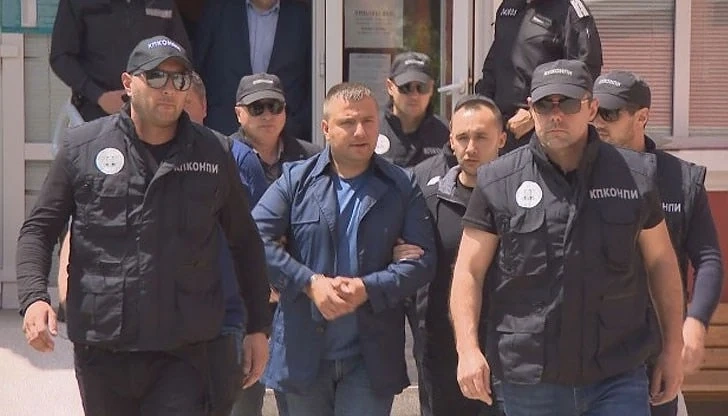 Кметът на Божурище остава в ареста