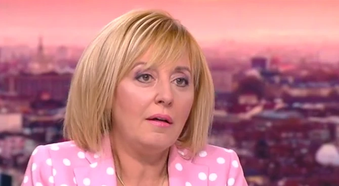 Мая Манолова: Не съм на тезгяха