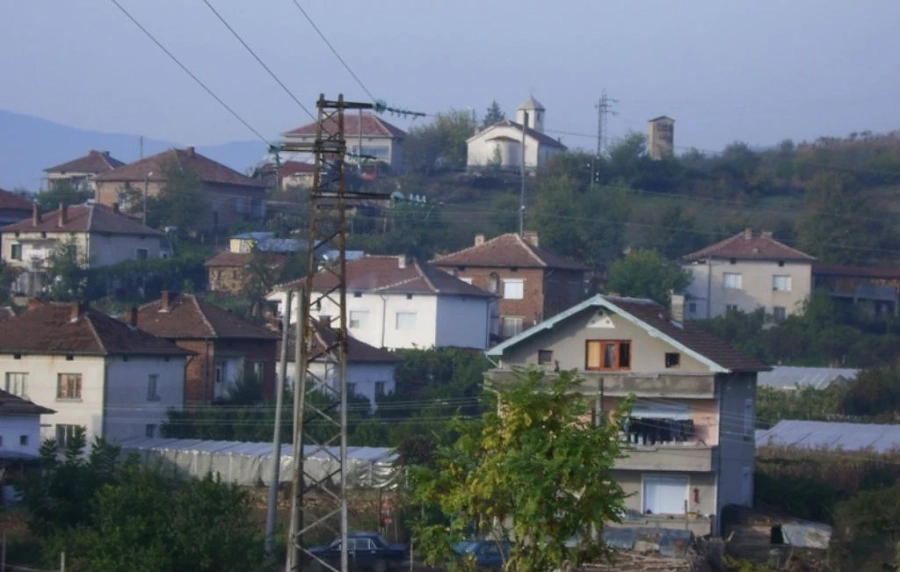 Петричко село без канализация в 21 век