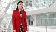 Бивша учителка е най-богата жена в Азия 