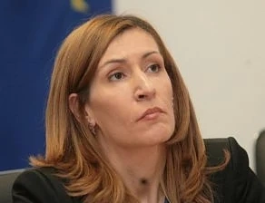 Плаж с музейче или министър без мозъче