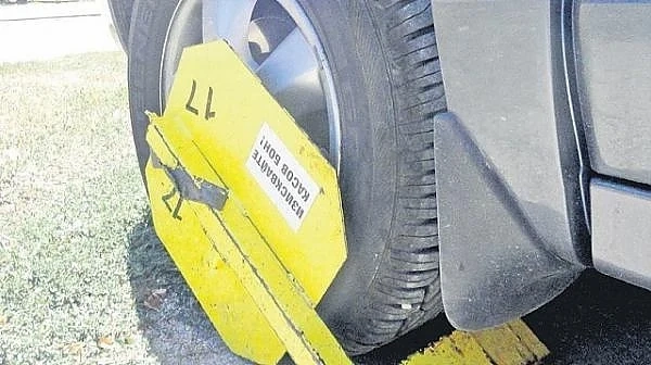 Въвеждат нова червена зона за паркиране в София
