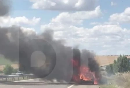 Кола се запали на АМ \