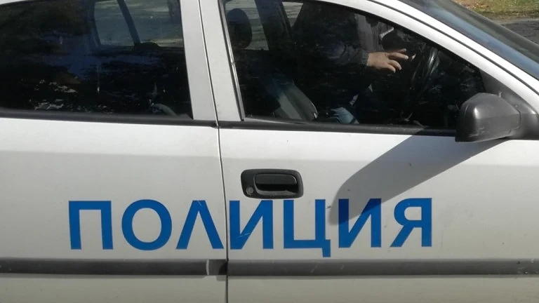 Шофьор блъсна момиче в Хасково и избяга