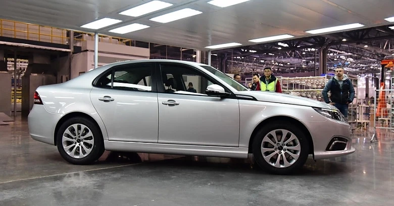 Новият SAAB 9-3 