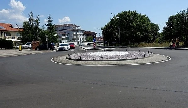 Откриха околовръстното на Равда