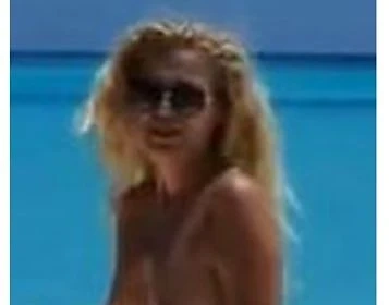 Ето я голата Гала (СНИМКИ 18+)