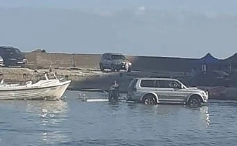 Отново джип влезе в морето