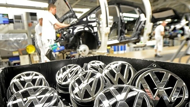 Южна Корея налага глоби на Volkswagen и Porsche 