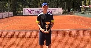 Пьотр Нестеров с награди от турнир ITF в Скопие