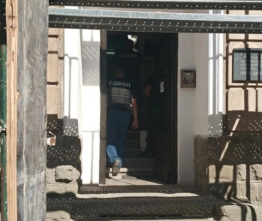 ГДБОП и прокуратурата влязоха в БАБХ-Бургас