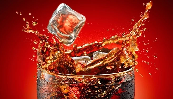  Какво ни причиняват газираните напитки?