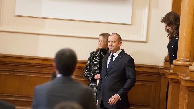 Отхвърлиха ветото на президента за военното разузнаване