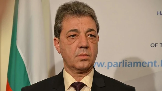 Нови скандали в ДБ, Вили Лилков се оттегля заради интриги в ДСБ