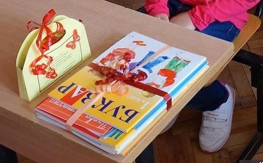 700 000 ученици от цялата страна тръгват на училище