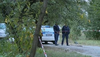 След извеждането на барикадиралия се в \