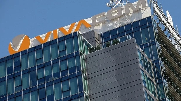 Двама кандидати за Vivacom 