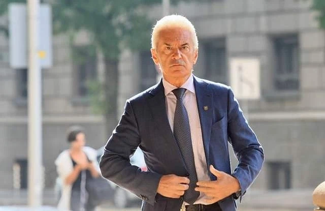 СЕМ: Сидеров наруши грубо правилата 