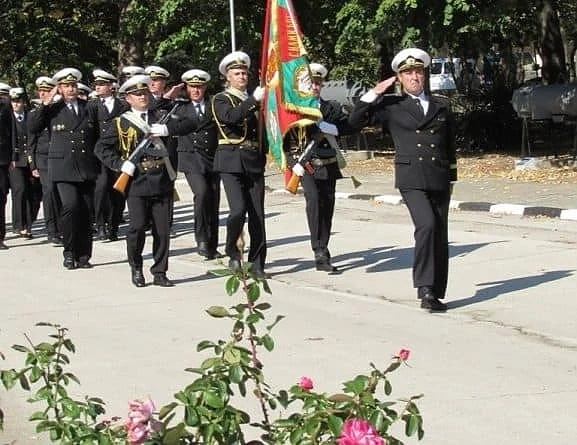 Новоназначени матроси положиха военна клетва във Варна