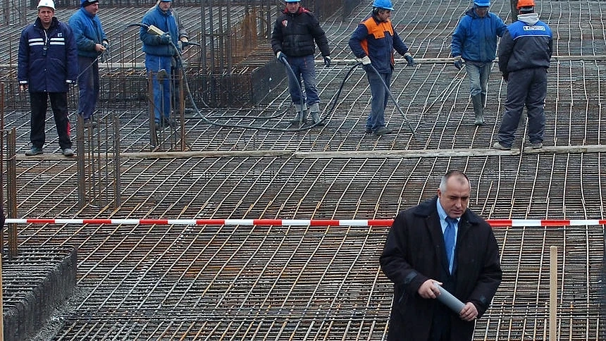 Борисов: Във всеки град направих зали, а вие тук се мотлявите
