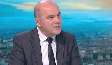Социалният министър: Предвидено е увеличение на всички пенсии с 6,6% от юли 2020 г.