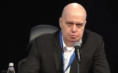 Слави Трифонов: Телевизията 7/8 тръгва на 4 ноември