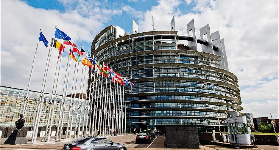 ЕС иска отлагане на Brexit, но не знае с колко.